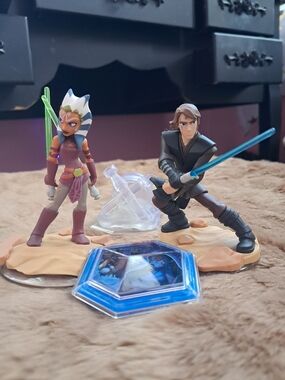 Star Wars Disney Infinity Ahsoka Tano & Anakin Skywalker Lightcore Set With Disk